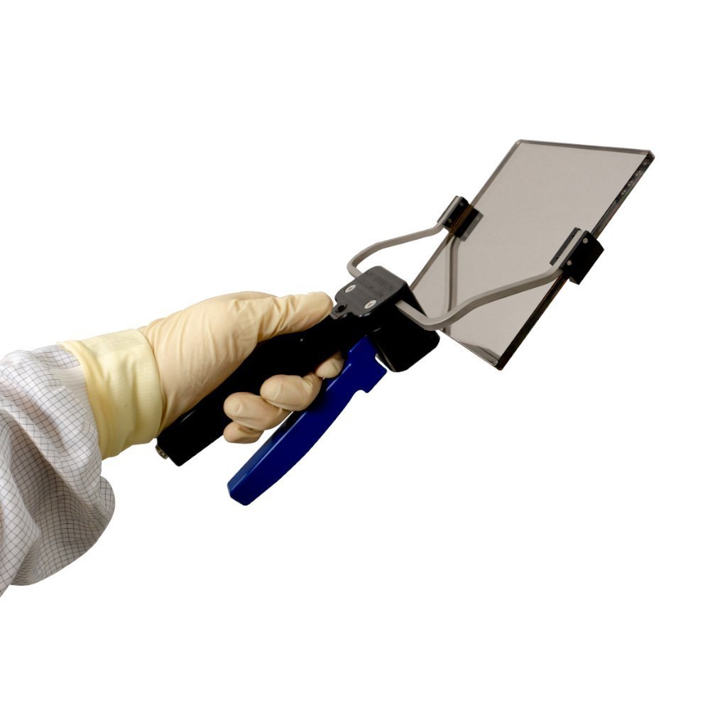 138-photomask-handling